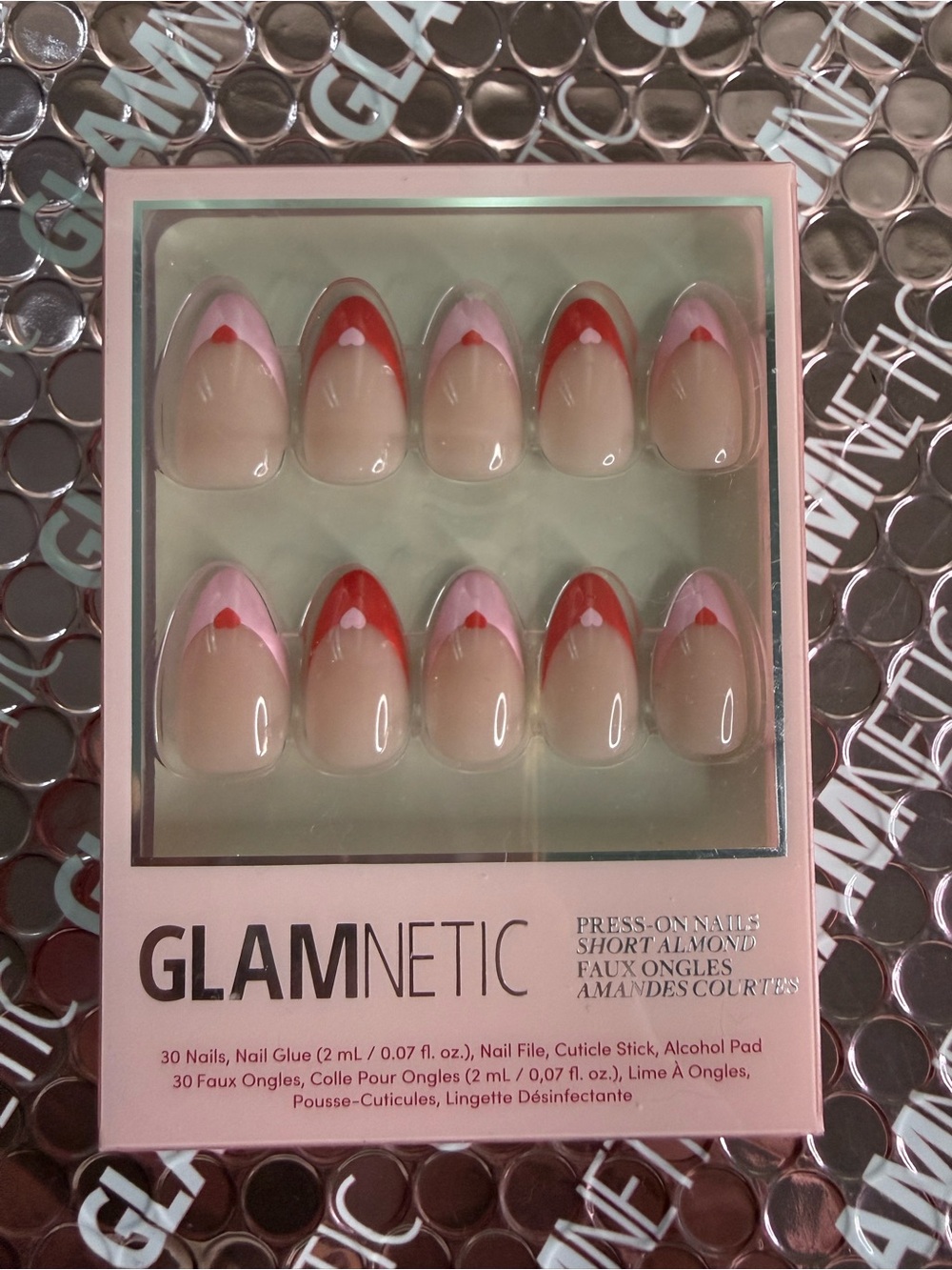GLAMNETIC Short Almond Press-On Nails - Pink and Red Heart Tip